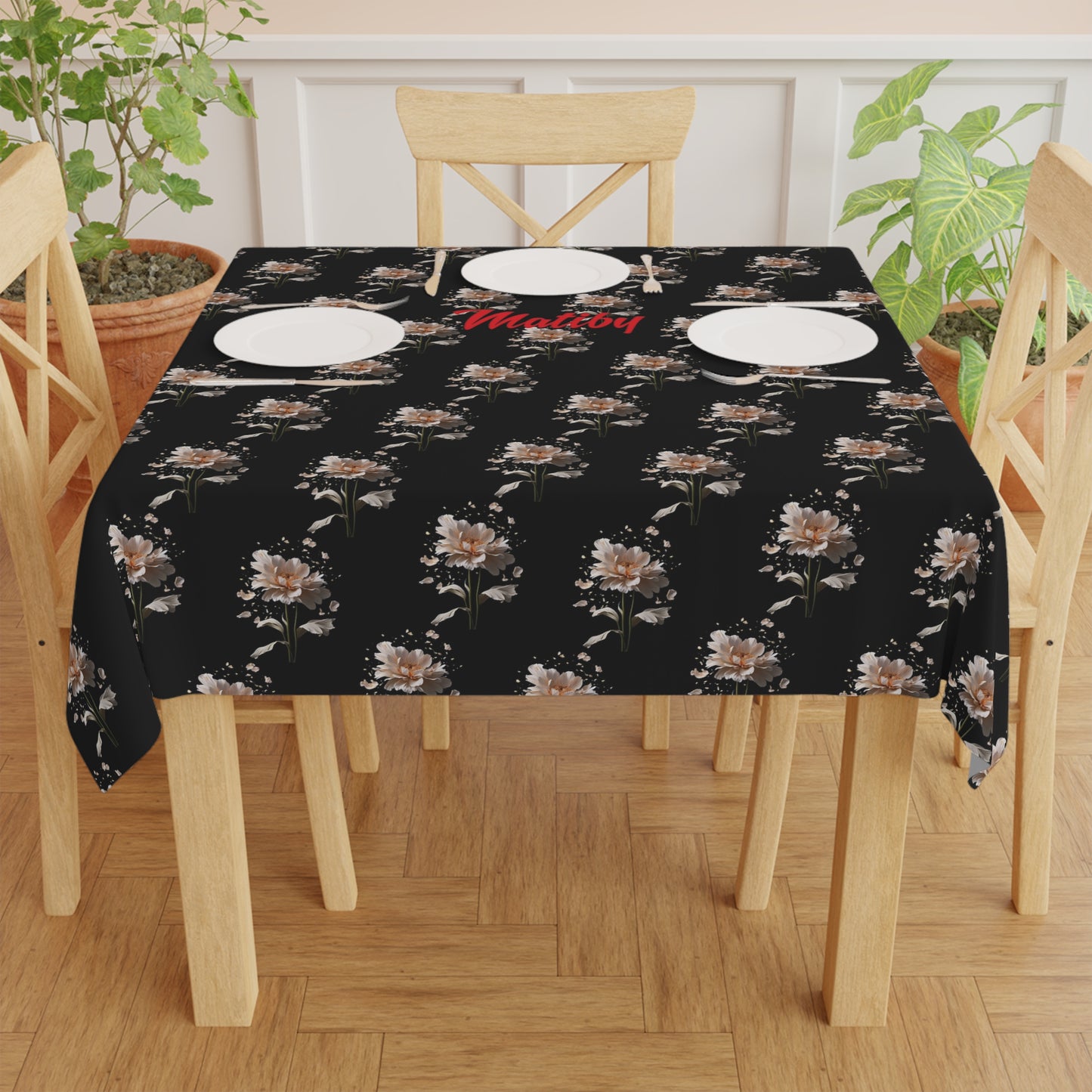 Matiby Black Flower Tablecloth