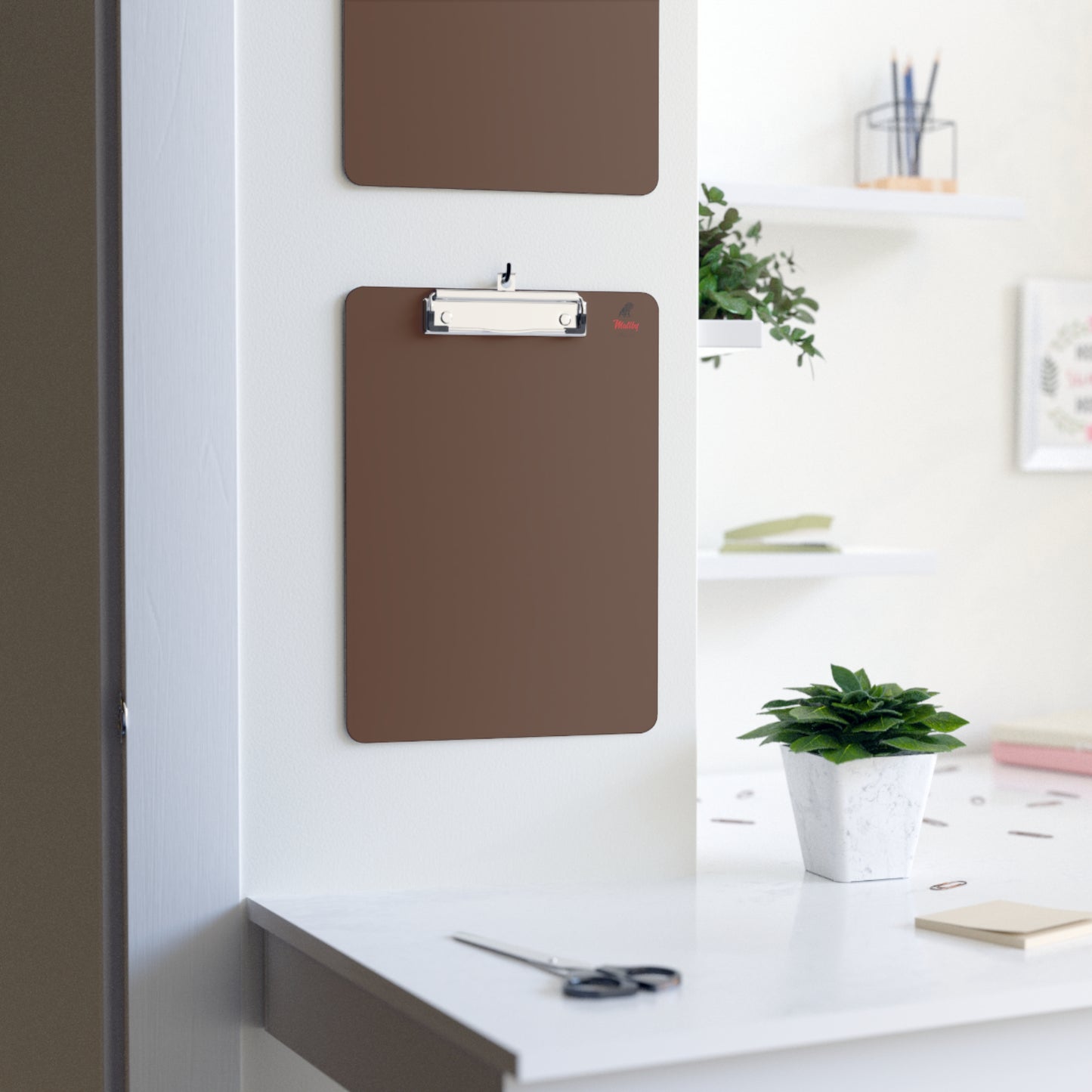 Matiby Clipboard Dark Brown