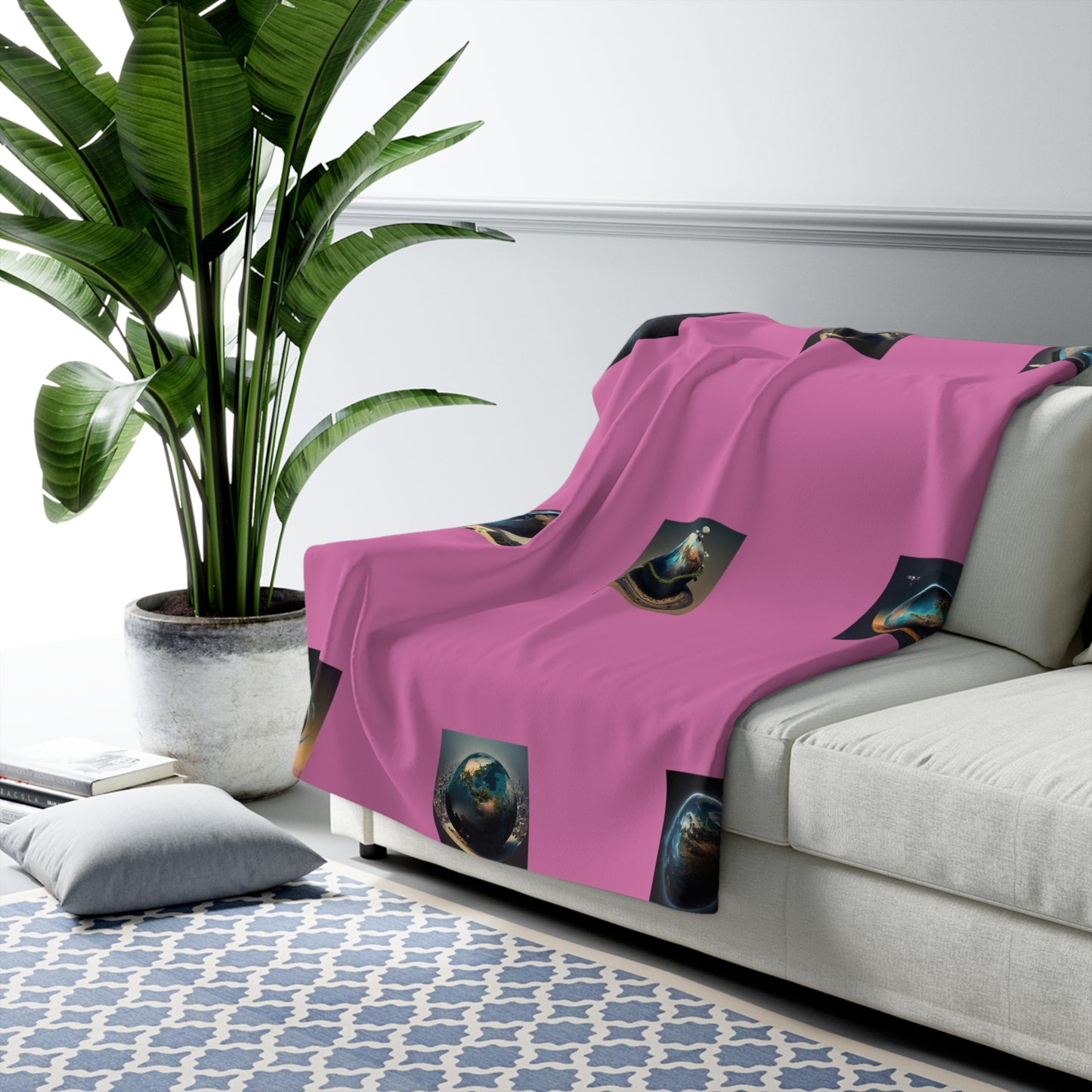 Matiby MEK Pink Fleece Blanket