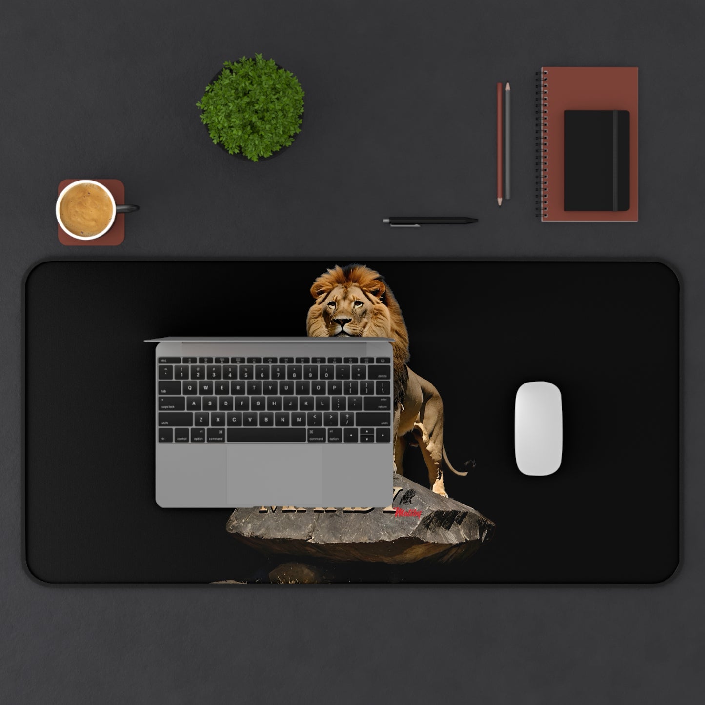 Matiby Lion Desk Mat, Black