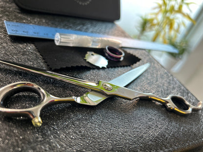 Top view of scissors fully extended.